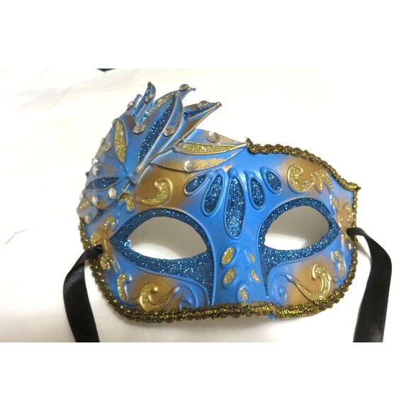 PRETTY BLUE & GOLD DECORATIVE MARDI GRAS OR PARTY MASK - Picture 1 of 3
